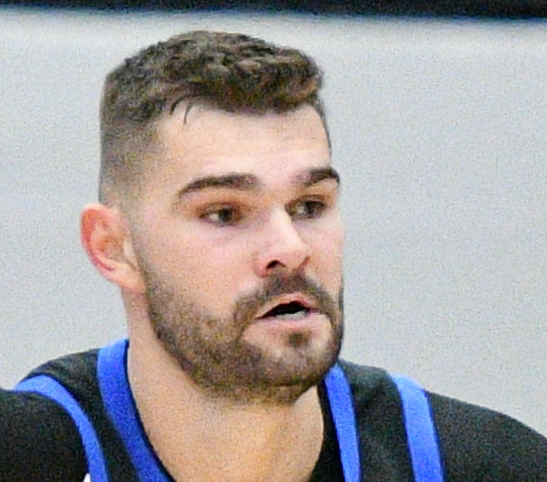 Isaac Humphries