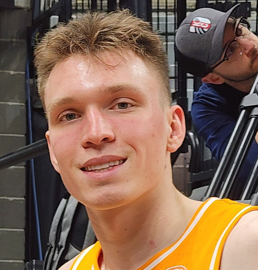 Dalton Knecht