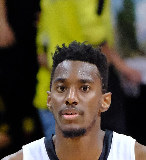 Nicola Akele