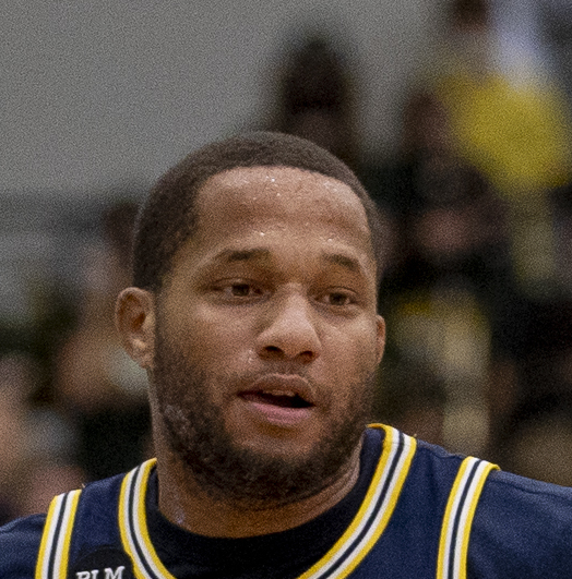 DeVante' Jones