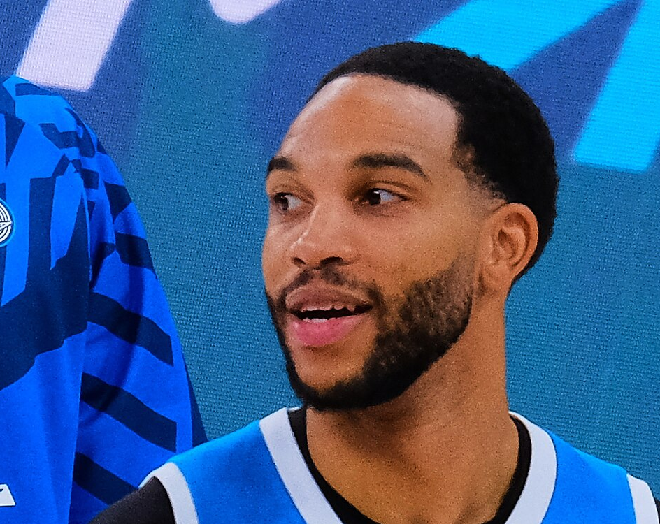 Xavier Moon